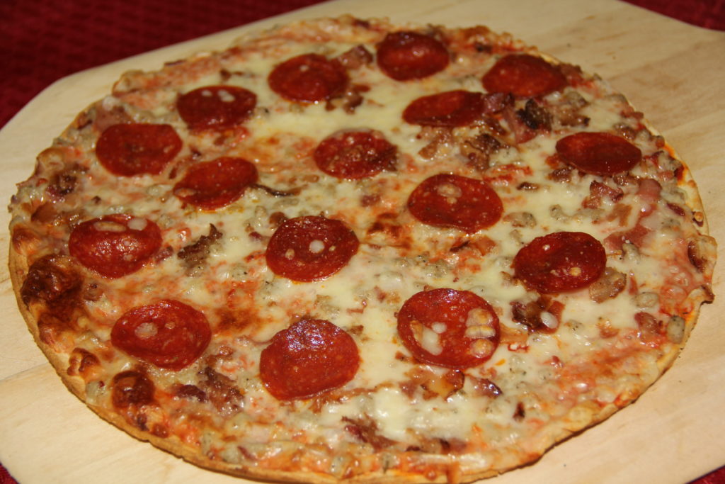 St. Louis Style Pizza - Mega Meat