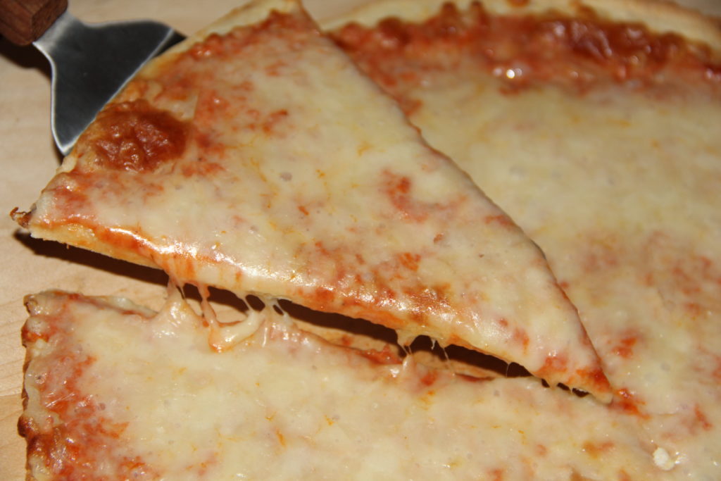 St. Louis Style Pizza - Cheese 12"